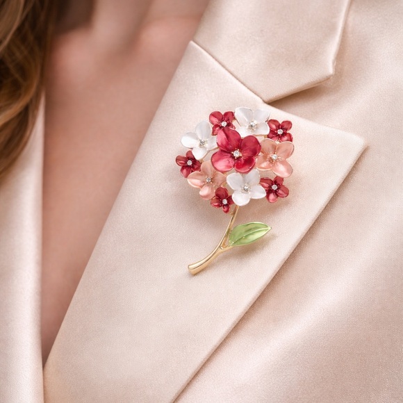 Pink Hydrangea Floral Gold Brooch - Picture 5 of 9